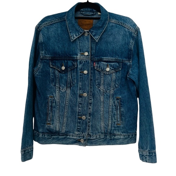 Levi's Jackets & Blazers - Levis Premium Denim Trucker Jacket Size M